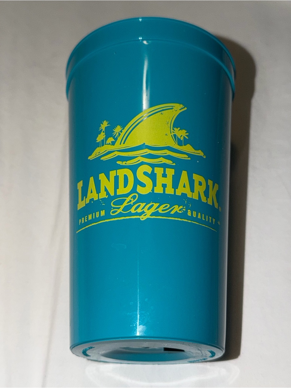 Landshark Premium Lager Daiquiri Deck Beer Drinking Souvenir Cup Memorabilia Use